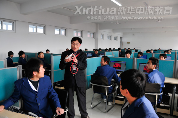 安徽新華電腦專修學院網絡工程項目實訓中心